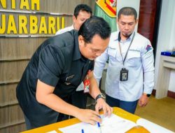 Wali Kota Banjarbaru Teken Naskah Hibah Dirjen Perumahan Kemen PUPR