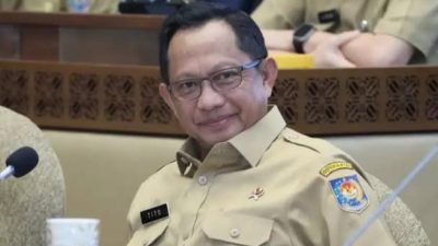 Tito Karnavian Gantikan Mahfud MD Jabat Plt. Menkopolhukam