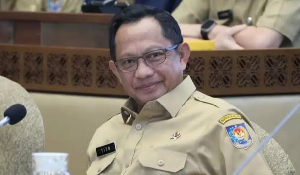 Tito Karnavian Gantikan Mahfud MD Jabat Plt. Menkopolhukam