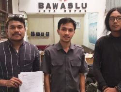 Aliansi Mahasiswa se – Depok Datangi Bawaslu Laporkan Dugaan Praktik Politik Uang