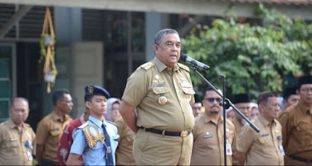 Gubernur Riau Inginkan Lulusan SMA Plus Riau Lahirkan Generasi Terbaik