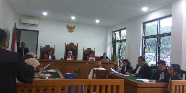 Sidang Perdana, Terdakwa Penipuan Yusra Amir Akan Ajukan Eksepsi