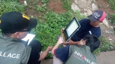 Peduli Kemandirian Desa, Mahasiswa UPER Kembangkan Surya Smart Village