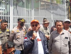 Temukan Penggelembungan Suara, DPD PKS Depok Demo KPU Depok