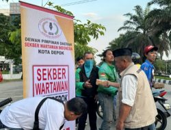 SWI Depok Isi Ramadan Dengan Berbagi Takjil