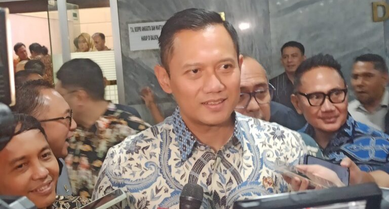 AHY Komitmen Berantas Mafia Tanah & Sertifikasi 120 Juta Bidang Tamah