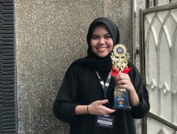 Mahasiswi Komunikasi UPER Juara 1 Lomba Bahasa Internasional