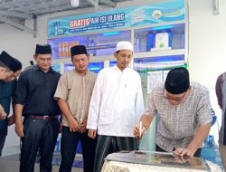 Ketua DPC PPP Depok Launching Depok Air Isi Ulang Gratis Masjid Al Kahfi