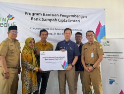 PLN Beri Bantuan Pengembangan Bank Sampah Guna Atasi Masalah Sampah