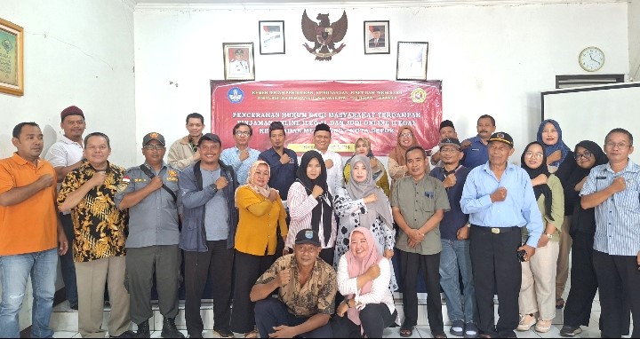 UPN Veteran Jakarta Beri Pencerahan Hukum Pinjol Ilegal & Judol