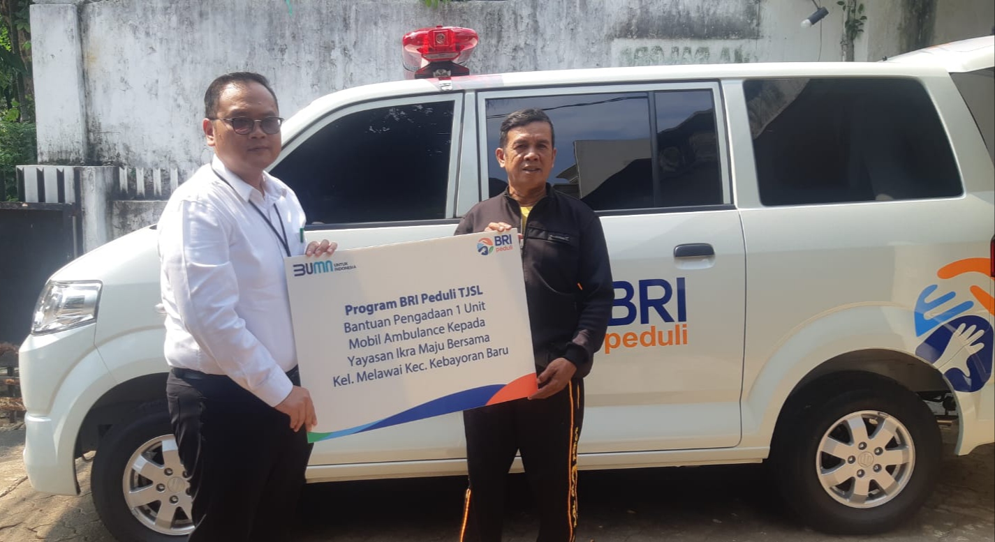 Yayasan Ikra Maju Bersama Terima Ambulan Dari BRI Kebayoran Baru