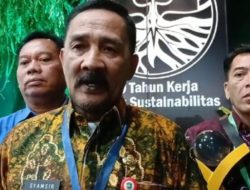 Kabupaten Tanah Laut Terima Penghargaan Kampung Iklim KLHK