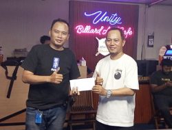 Agus Suyono Juara 1 Lomba Biliar Bola 8 Perorangan Wartawan Depok