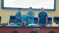 DPRD Gelar Paripurna Penyampaian Bupati HST Terhadap 2 Raperda