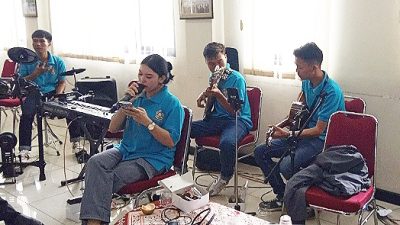 Band Romantik Katar Cipayung Jaya, Meriahkan Musrenbang