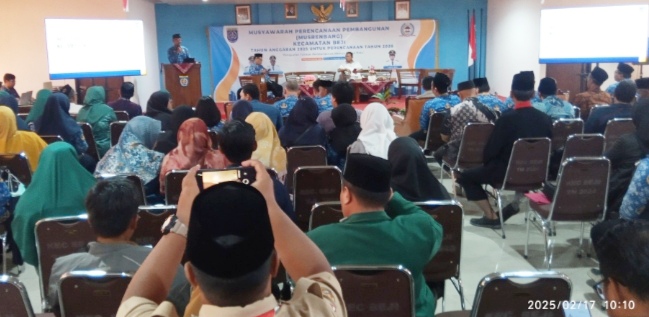 Camat Beji Minta Selaraskan Usulan 2026 dengan Pelaksanaan Tahun Ini