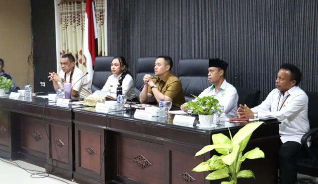 Walikota dan Wawali Hadiri Rakor Pengendalian Inflasi dan Sertifikasi Halal UMKM