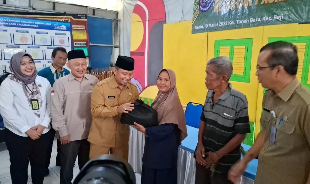 Wujudkan Quick Win 100 Hari Kerja, Pemkot Depok Gelar Pasar Murah