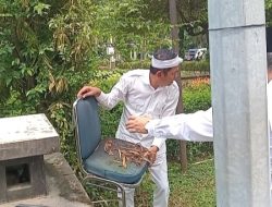 Kelilingi Lingkungan Balaikota Depok, Gubernur Jabar Ambilin Barang Bekas