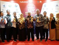 PT Tirta Asasta Depok Raih Penghargaan Bergengsi di Top BUMD Awards 2025