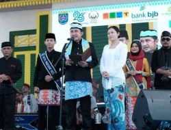 Wakil Wali Kota Chandra Takjub Budaya Nusantara Bersatu Padu di Kota Depok