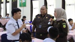 Pelajar SMPN 2 & 19 Ikuti Penyuluhan Hukum Kejari Depok Terkait Bahaya Narkotika Sejak Dini