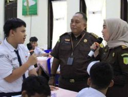 Pelajar SMPN 2 & 19 Ikuti Penyuluhan Hukum Kejari Depok Terkait Bahaya Narkotika Sejak Dini
