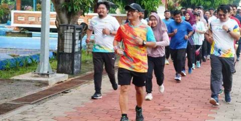 GM PLN UIT JBB Jadi Coach Change Agent For Healthy Life Style Dorong Gaya Hidup Sehat