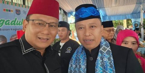 Ngaduk Dodol Lebaran Depok Pelestarian Tradisi Kehidupan Warga Depok