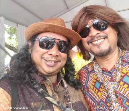 Tampil Nyentrik, Ketua Gappura Dukung Pelestarian Budaya Lokal Lebaran Depok