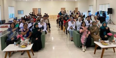 Dinkes Latih PHD Supir & Pendamping Ambulans