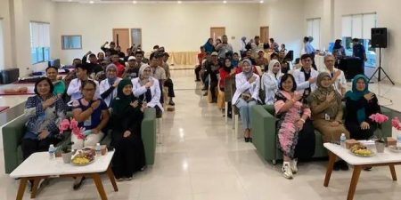 Dinkes Latih PHD Supir & Pendamping Ambulans