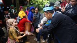 Tradisi Nyuci Perabotan Sebelum Idul Fitri, Warisan Wadon Depok Tempo Dulu