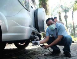 Jaga Kualitas Udara, Wawalkot Depok Pantau Uji Emisi Kendaraan Bermotor