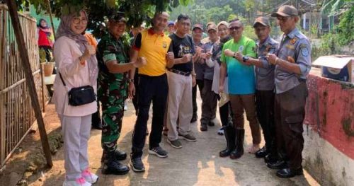 Jumsih Serentak, Camat Sukmajaya Bebersih Kali Kupet Mekarjaya