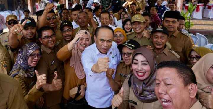 Menkop Genjot Pendirian Koperasi Desa/Kelurahan Merah Putih di Jawa Tengah