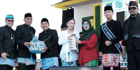 Mpok Nina & Baba Dahlan Nyorog ke Wakil Wali Kota Depok