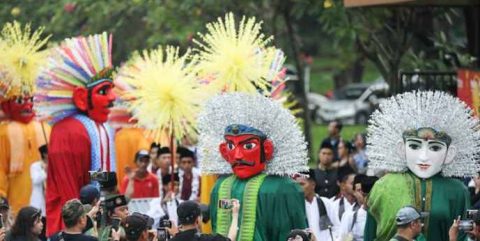 Disbud DKI Jakarta Kumpulin Ondel-Ondel di TMII