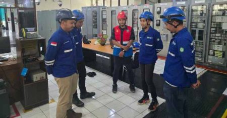Pastikan Ibadah Idul Adha Nyaman, PLN UIT JBB Standardisasi Sistem Proteksi Kelistrikan
