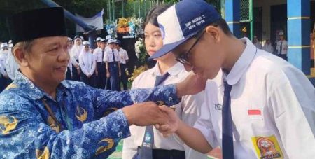 Pancasila Bukan Buat Dihafal Tapi Jadi Landasan Hidup Bangsa Indonesia
