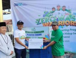 Zero Waste Warriors PLN UIT JBB Gelar Aksi Bersihkan Sampah Kali Grogol