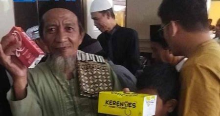 Jumat Berkah, BRI Cabang Jakarta Pondok Indah Sasar Jemaah Masjid Ar Rahman Tanah Kusir