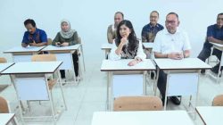 Menkomdigi Serahkan Bantuan Layanan Internet Cepat ke Sekolah Rakyat di Yogyakarta