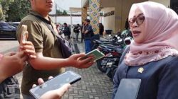 Supriatni Himbau Orangtua Ubah Mindset Kesuksesan Anak Tidak Hanya Dari Sekolah Negeri