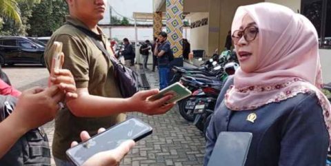 Supriatni Himbau Orangtua Ubah Mindset Kesuksesan Anak Tidak Hanya Dari Sekolah Negeri