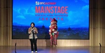Freeport Bawa Anak Papua Tampil Dipanggung Broadway Mainstage Jakarta