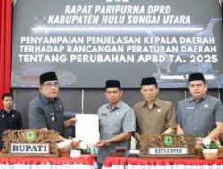 Bupati HSU Jelaskan Raperda Perubahan APBD 2025 Kepada Anggota DPRD
