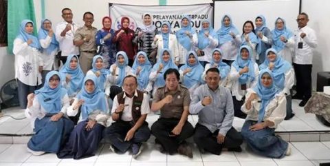 Cing Ikah Study Banding ke Posyandu Dewa 2 Kelurahan Makasar Jaktim