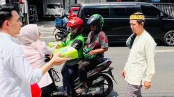 BRI BO Jakarta Radio Dalam Berbagi Jumat Berkah ke Masyarakat Sekitar