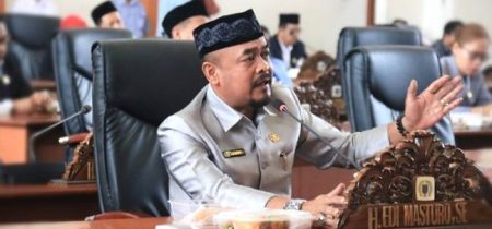 Aleg PKS Pertanyakan Pembangunan Masjid Margonda & Sankem, Edi Masturo Meradang